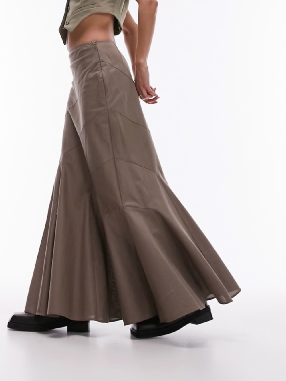 NWOT Topshop Tiered Skirt